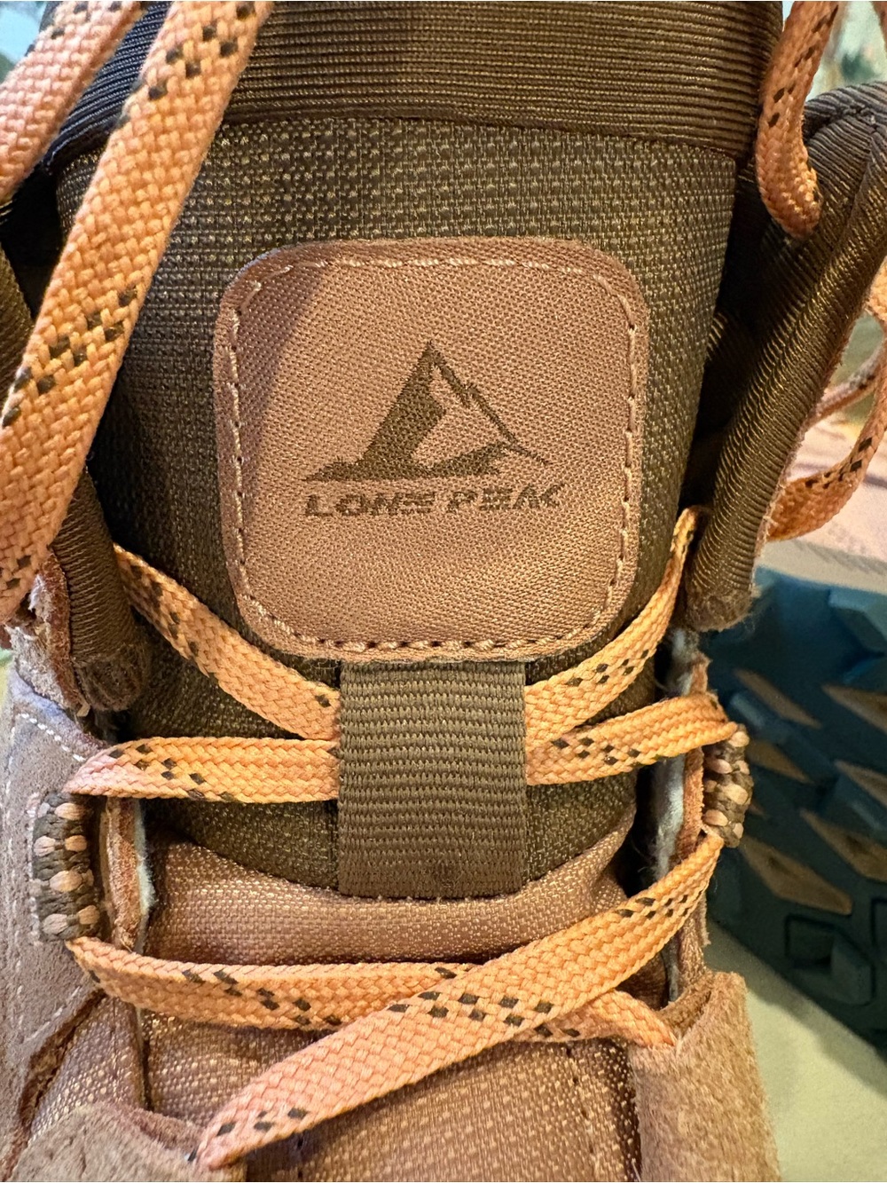 Altra Women’s Lone Peak Hiker Salmon/ROSE Suede Hiking Boots Sz 9.5 - Picture 4 of 7